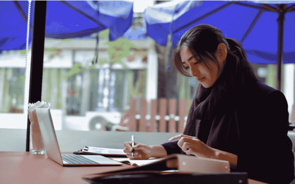 How Lucrative is it to Become a Content Writer in Kolkata?